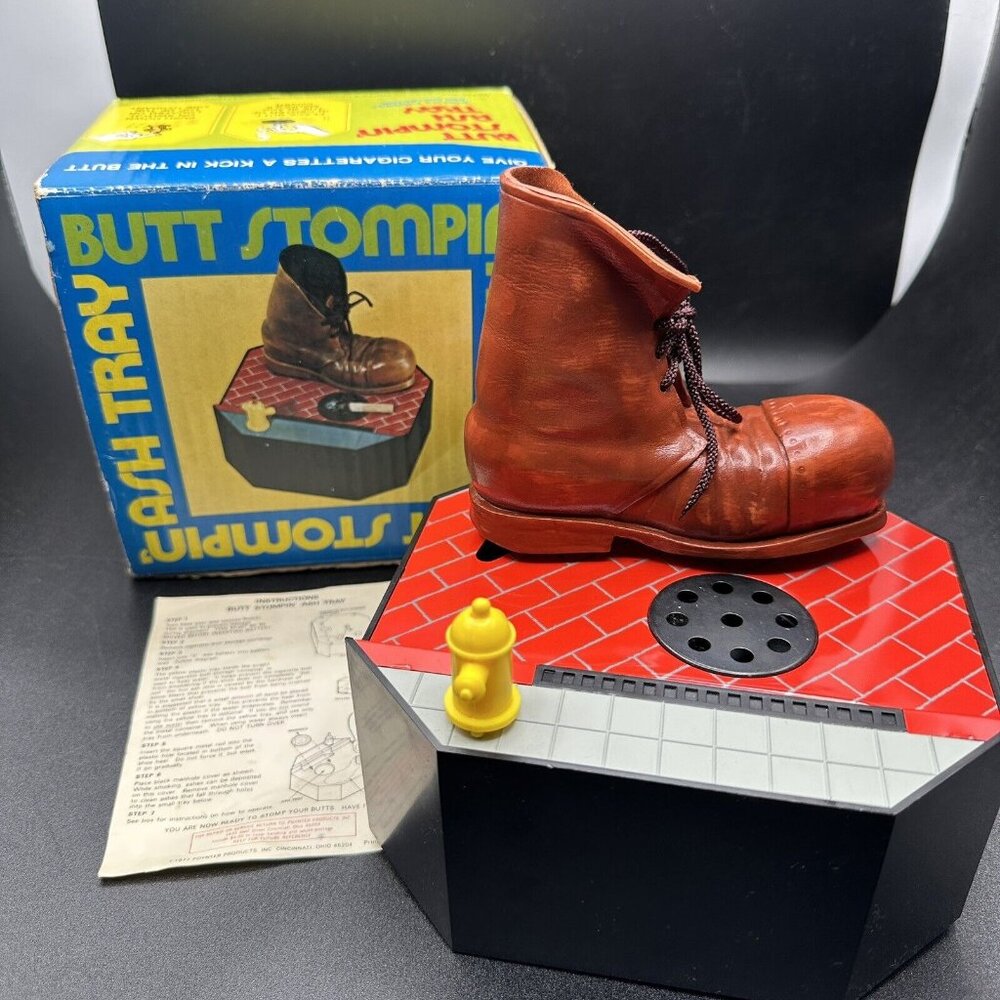 Vintage Poynter Cigarette Butt Stompin Ashtray Display w/ Boot 1977 see VIDEO